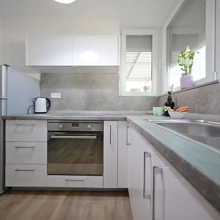 Apartamento Andelo & Marino Sukošan